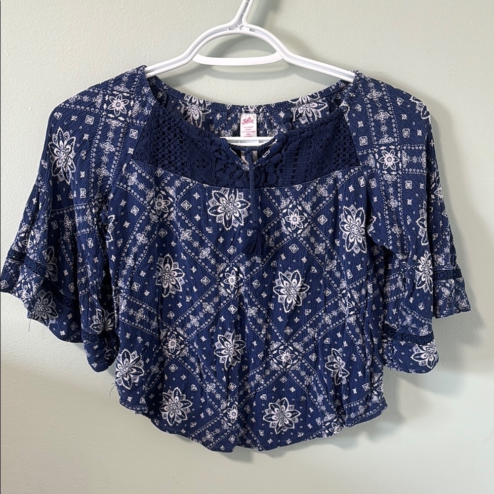 ☀️ 2/$15 Justice Navy Patterned Blouse